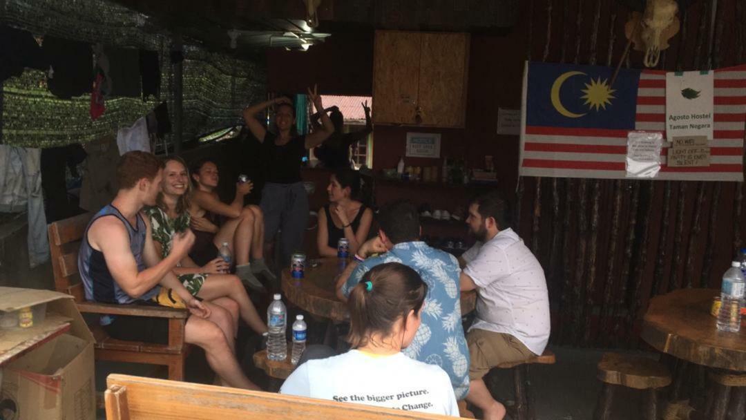 Agosto Taman Negara Hostel Kuala Tahan Exterior foto